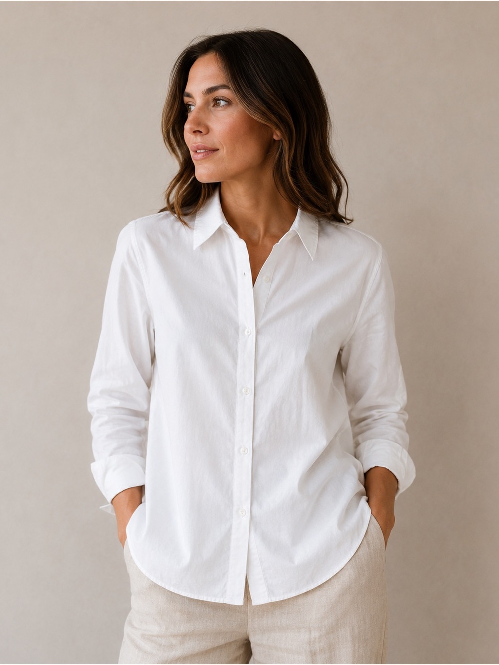 H&M White Long-Sleeve Button-Down Shirt for Women. BB28